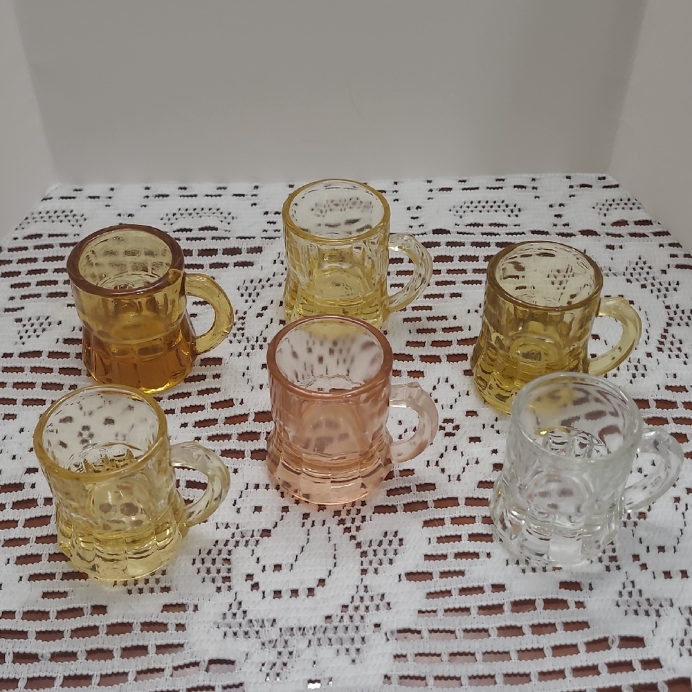Federal Glass Mini Beer Mug Shot Glasses - Picture 2 of 11